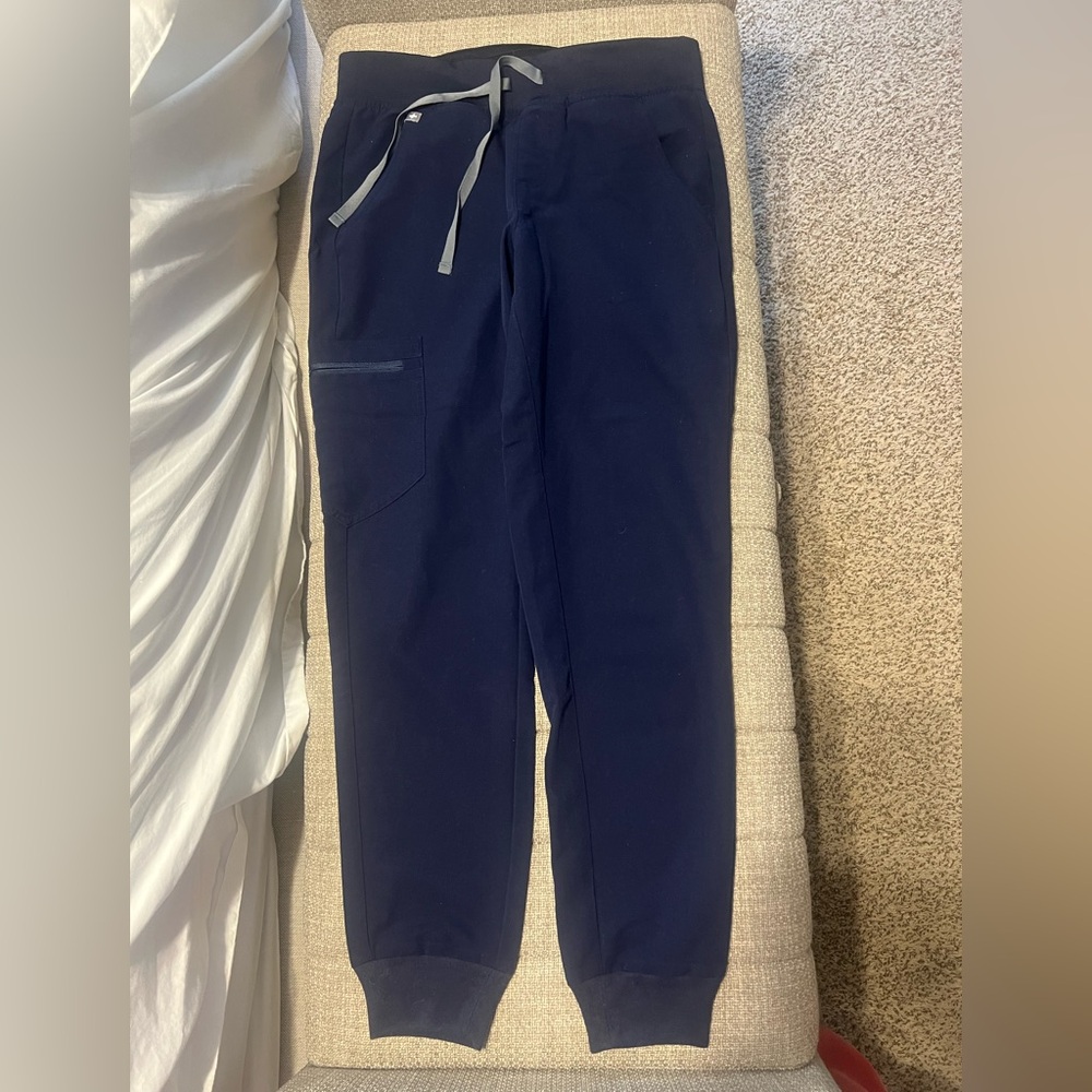 Figs Women's Navy Joggers with Gray Drawstring